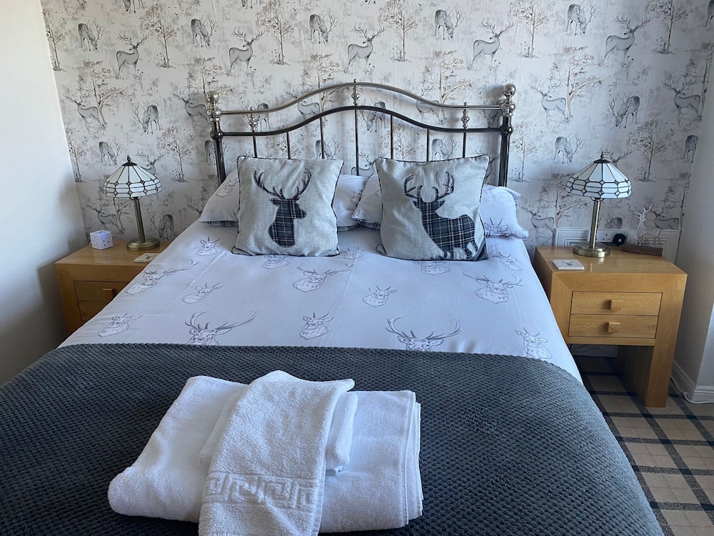 Double Room - Photo 6