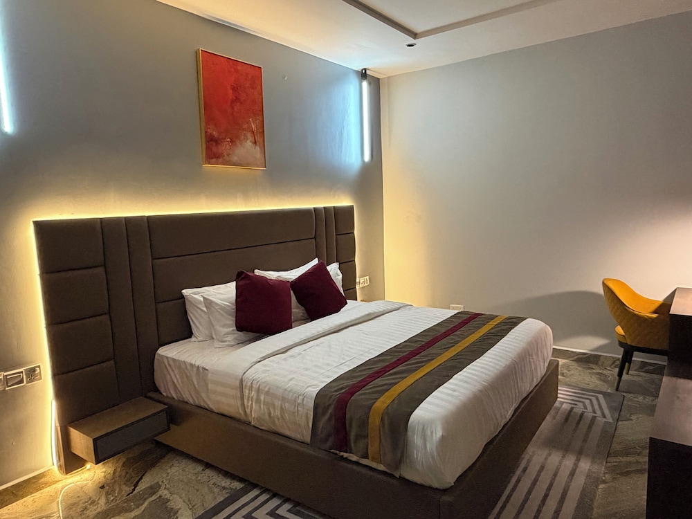 Exclusive Room, Courtyard View