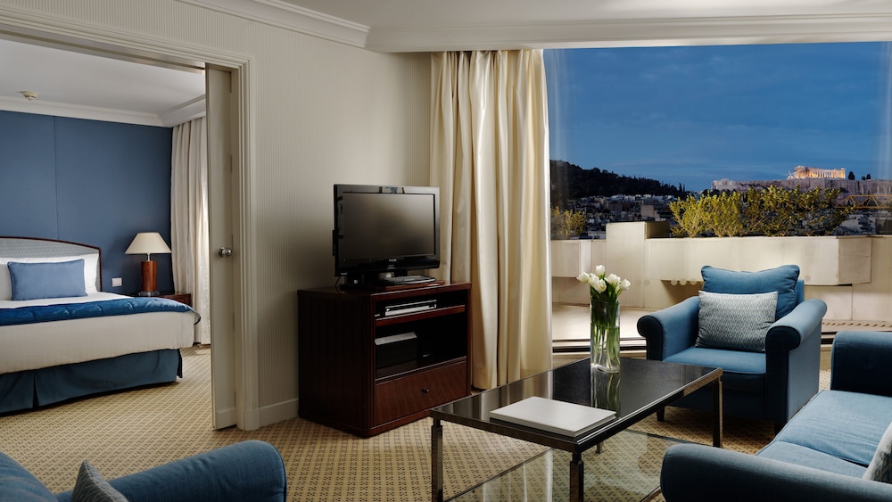 Club Suite, 1 Bedroom, Balcony (Club Louge Access, Acropolis View) photo 2