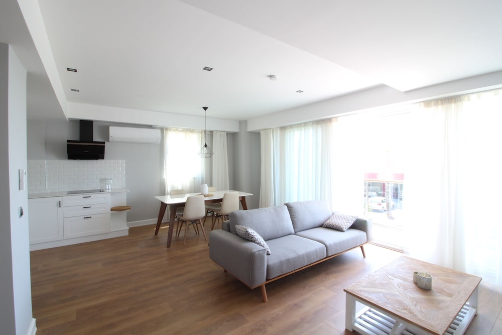 Comfort Apartment, 2 Bedrooms, Garden View photo 3