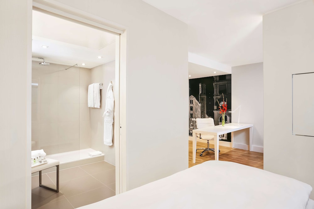 Suite (Extra Bed 2 adults + 1 child) - Photo 3