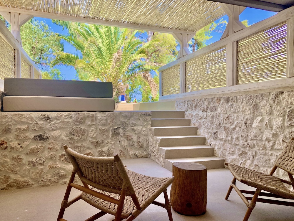 Premium Suite, Private Pool, Sea View photo 3