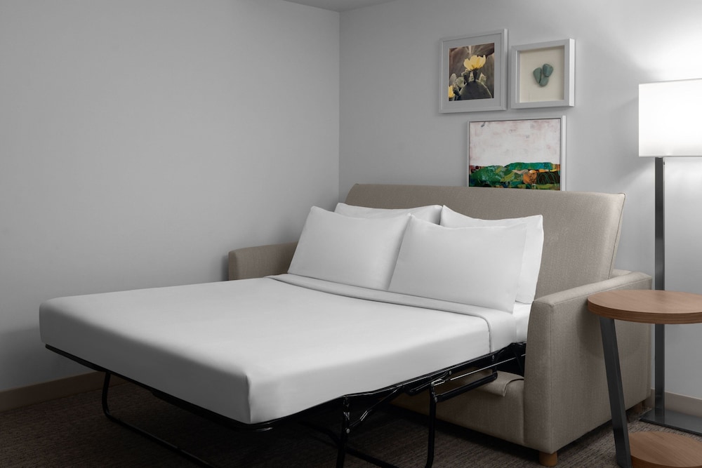 Suite, 1 Bedroom - Photo 6