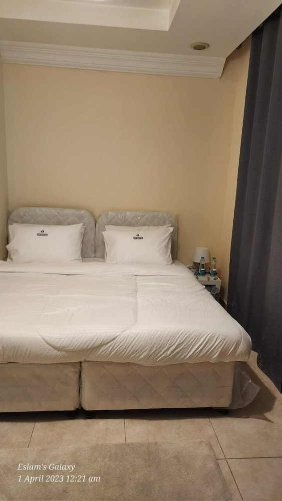 Classic Double or Twin Room photo 3