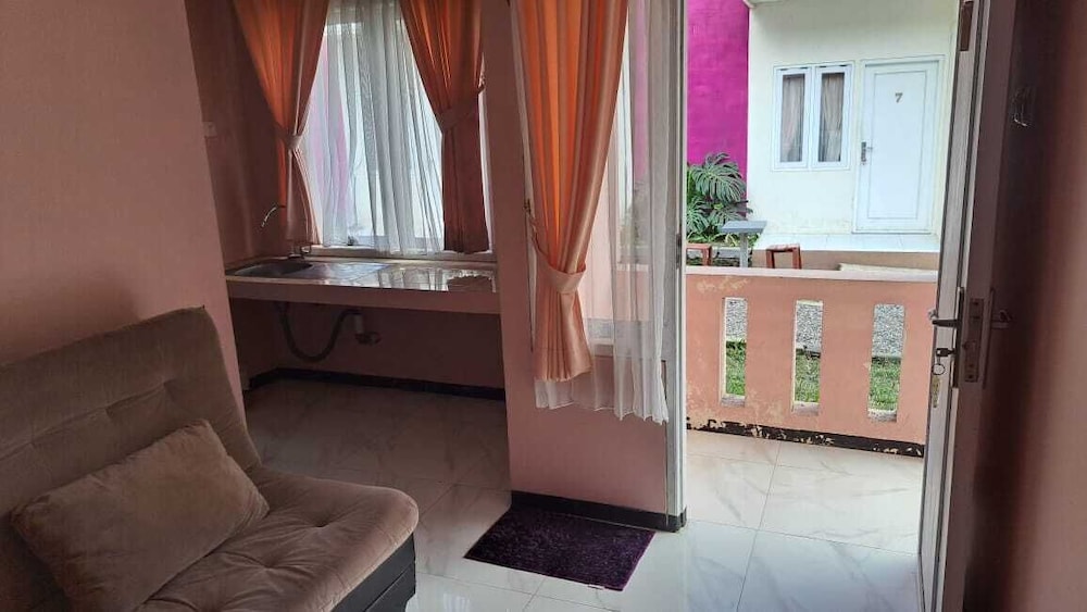 Family Villa, 2 Bedrooms - Photo 2