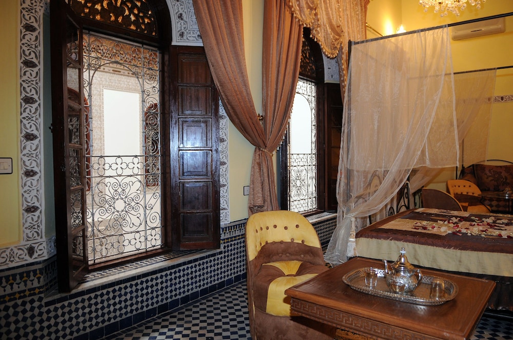Exclusive Suite, Ensuite, Courtyard View