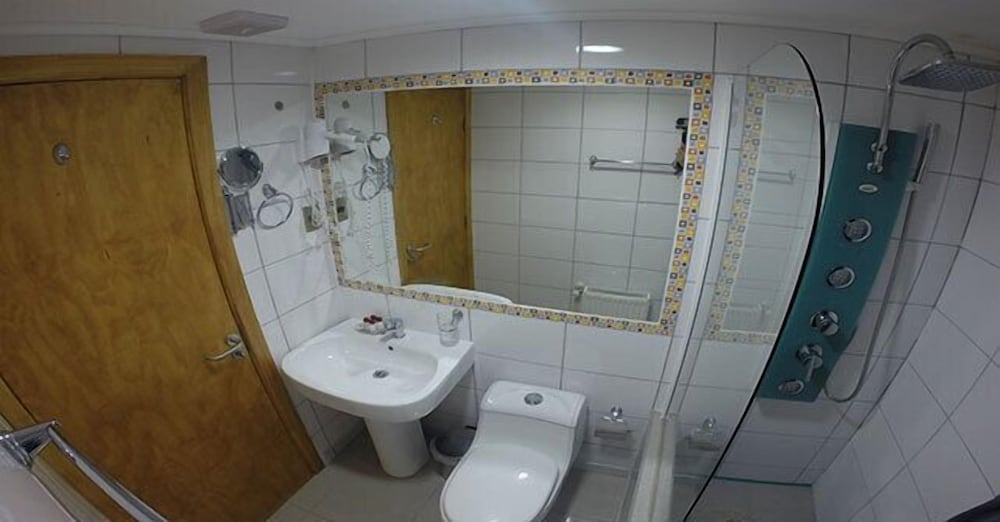 Standard Double Room, 2 Twin Beds photo 2