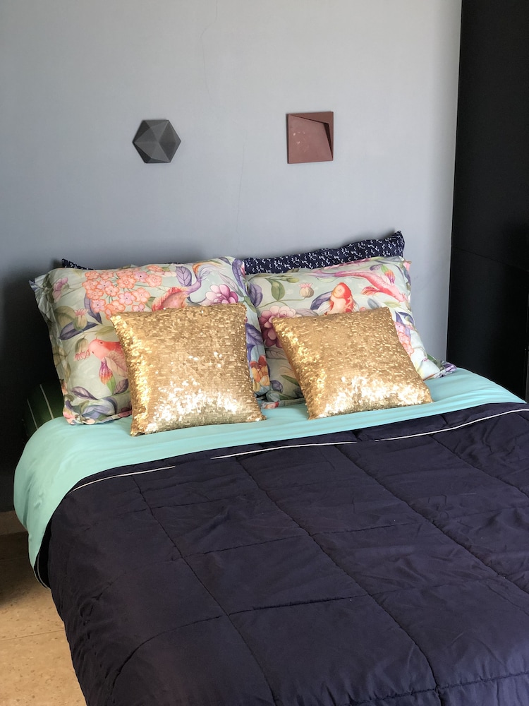 Basic Room, 1 Double Bed (Blue Room) photo 1