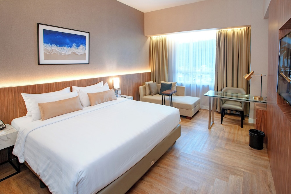 Grand Deluxe Room