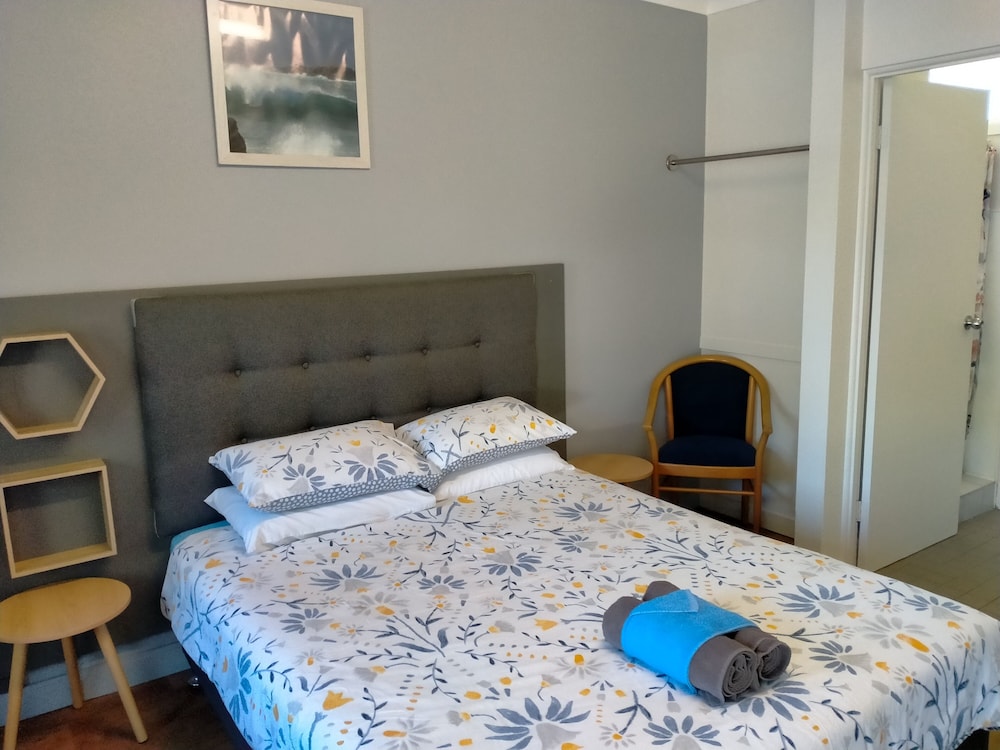 Standard Double Room photo 3