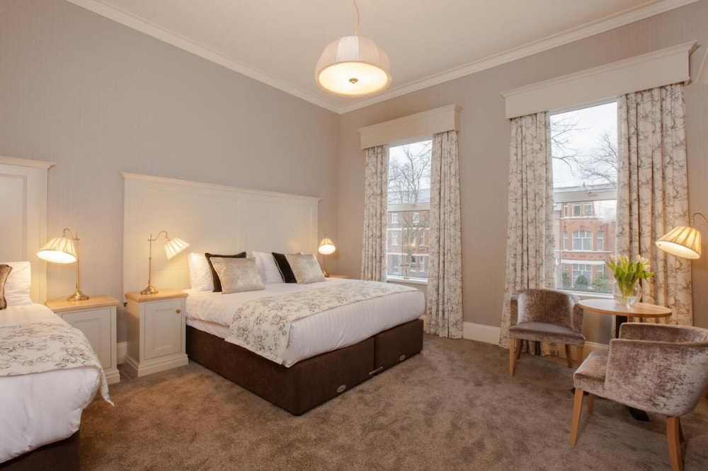 Business Triple Room