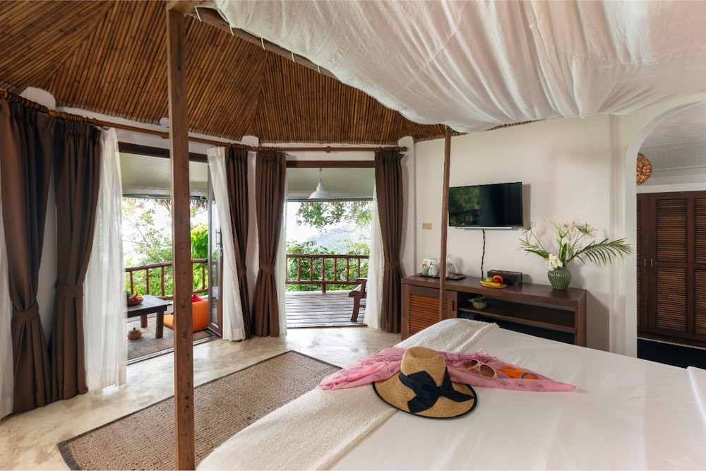 Jungle Lodge thumbnail 5