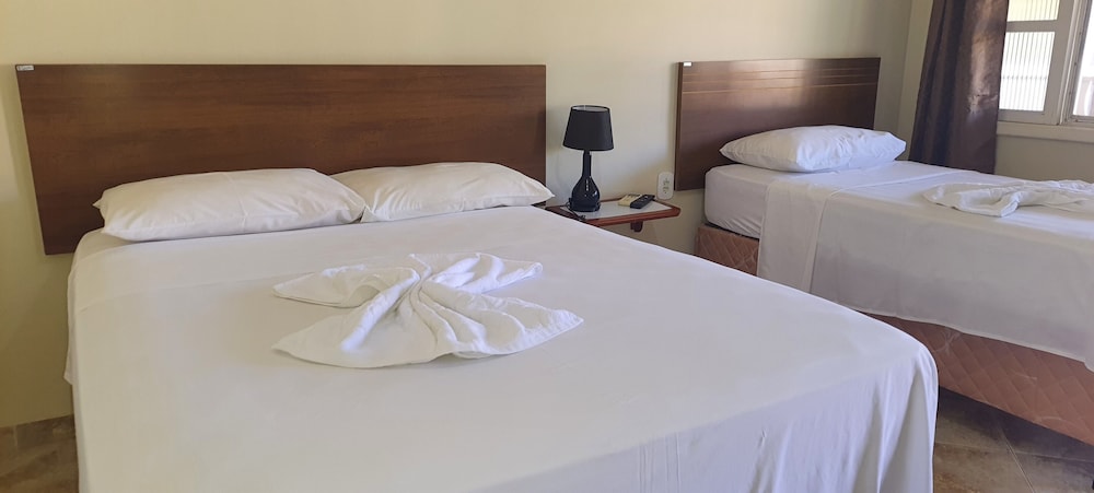 Economy Twin Room photo 3