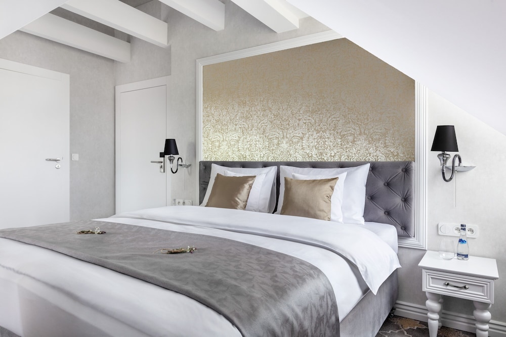 Double Room - Photo 1