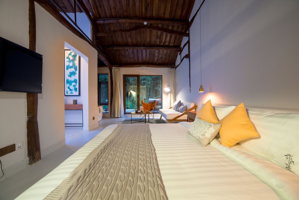 Premium Double Room (Qin Yuan Chun) photo 2