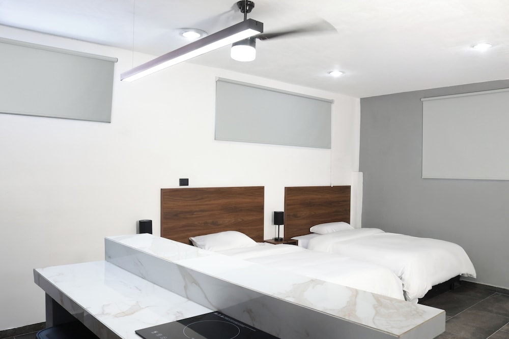 Superior Studio, 2 Double Beds photo 1