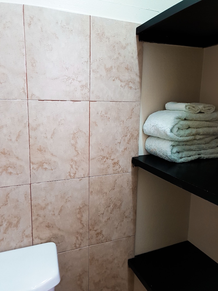 Standard Double or Twin Room, 2 Double Beds photo 3