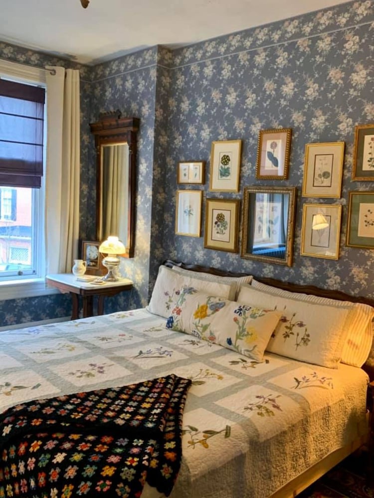 The Blue Room photo 1