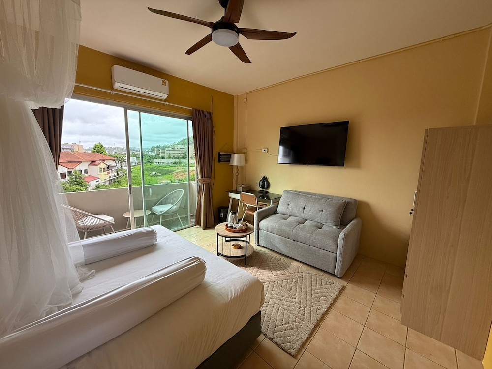 Deluxe Double Room, Balcony, Mountain View photo 2