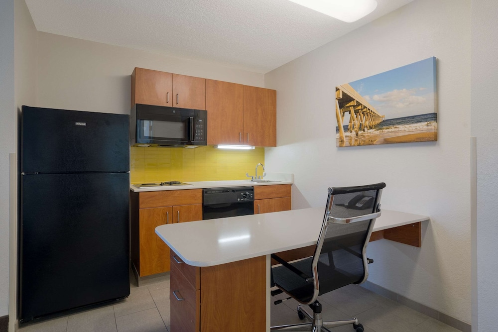 Suite, 2 Queen Beds with Kitchen, 1 Room Efficiency, Non Smoking photo 2