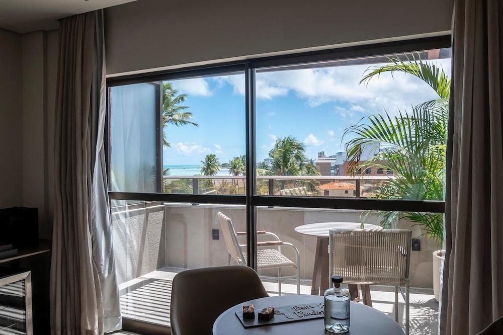 Deluxe Double Room, 1 King Bed, Patio, Sea View, photo 6