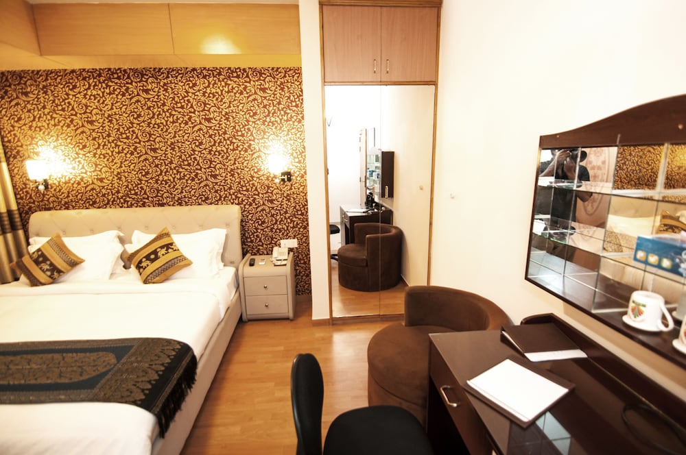 Deluxe Twin Room photo 2