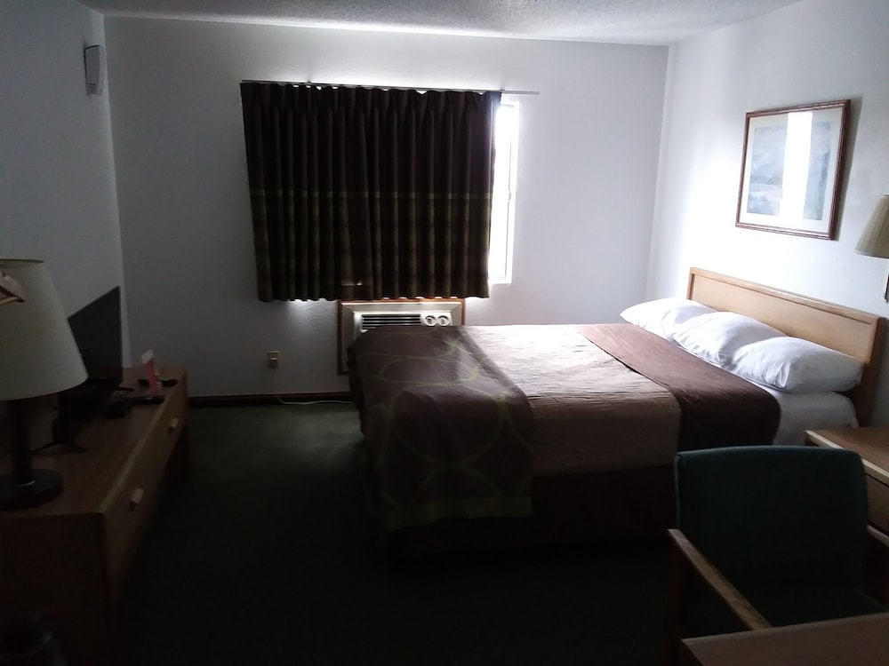 Room, 1 Queen Bed, Accessible, Non Smoking - Photo 2