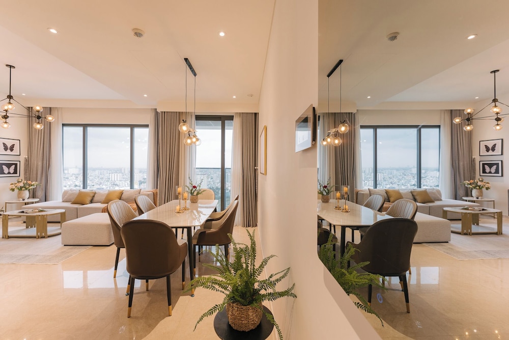 Presidential Suite, 3 Bedrooms, Club Lounge Access, City View