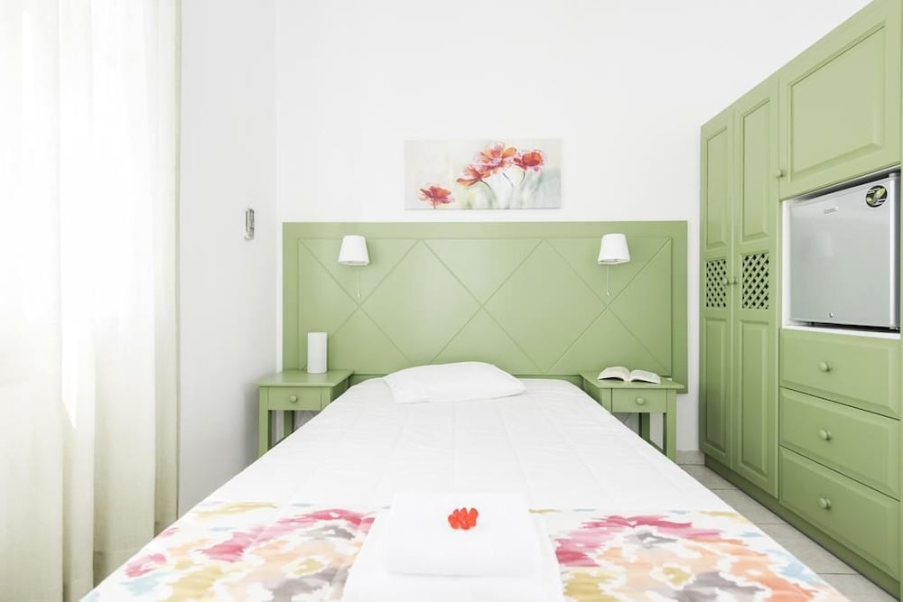 Standard Single Room photo 2