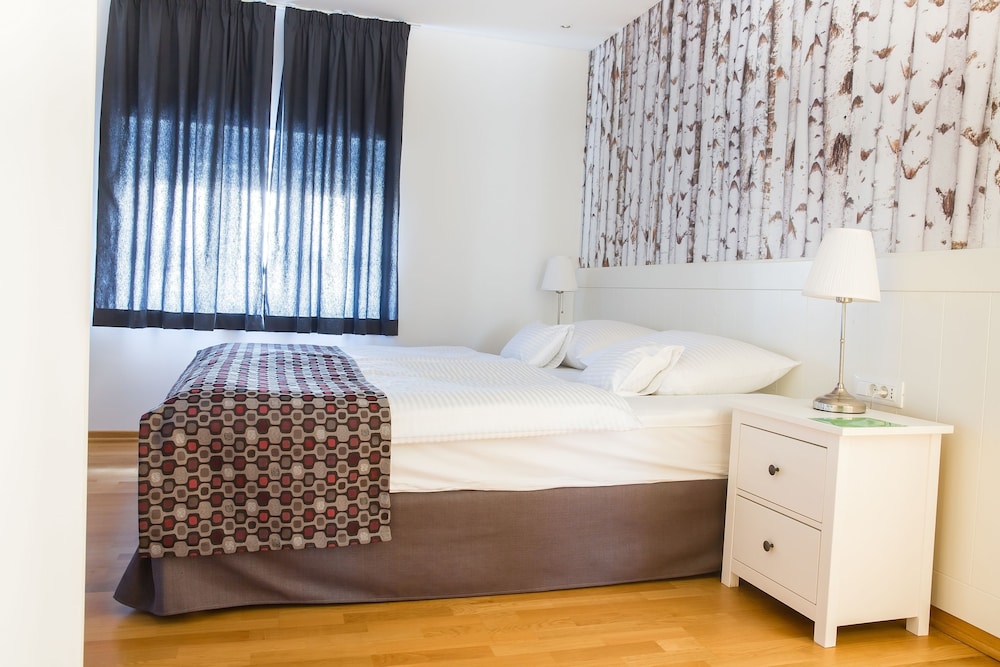 Penthouse, 1 Bedroom, Balcony, Mountain View