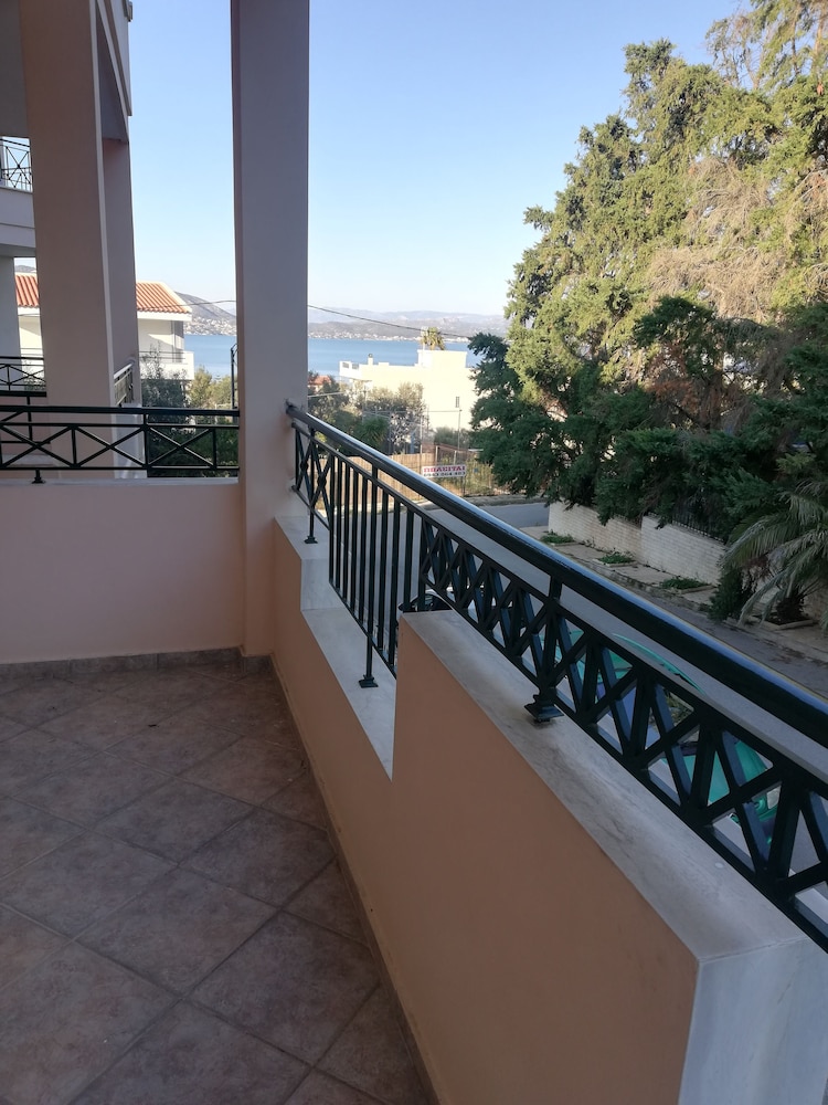 Classic Apartment, Multiple Beds, Sea View photo 3