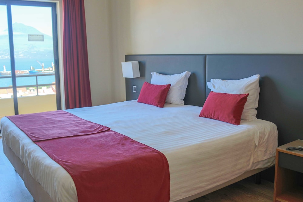 Standard Single Room, Sea View