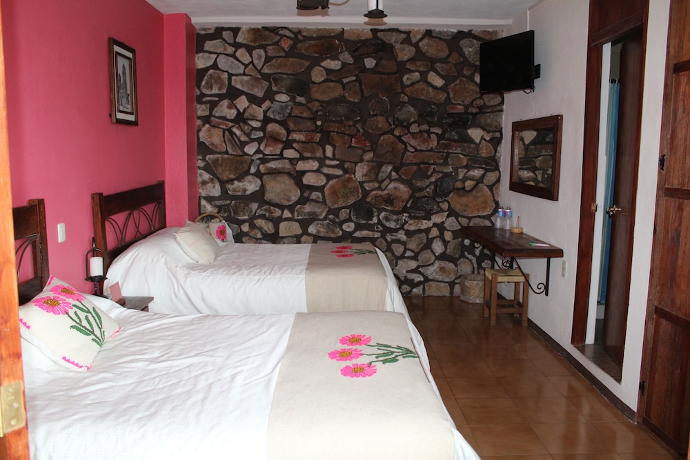 Junior Quadruple Room photo 3