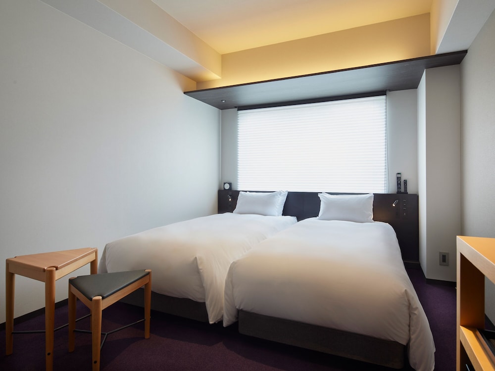 Superior Twin Room, Non Smoking (21 square meters) - Photo 1