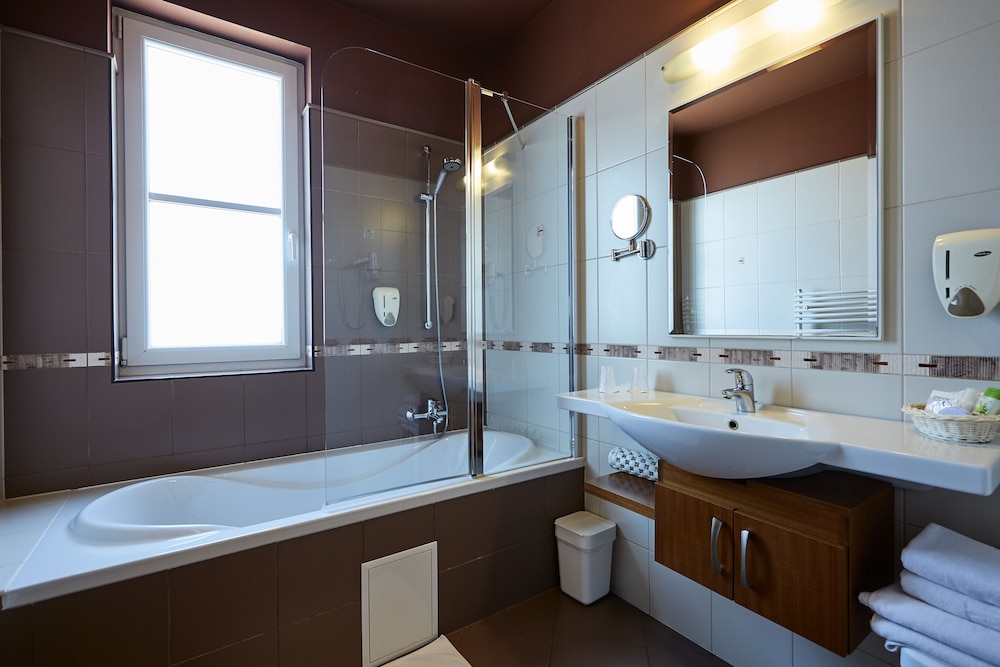 Apartment For 3 People photo 2