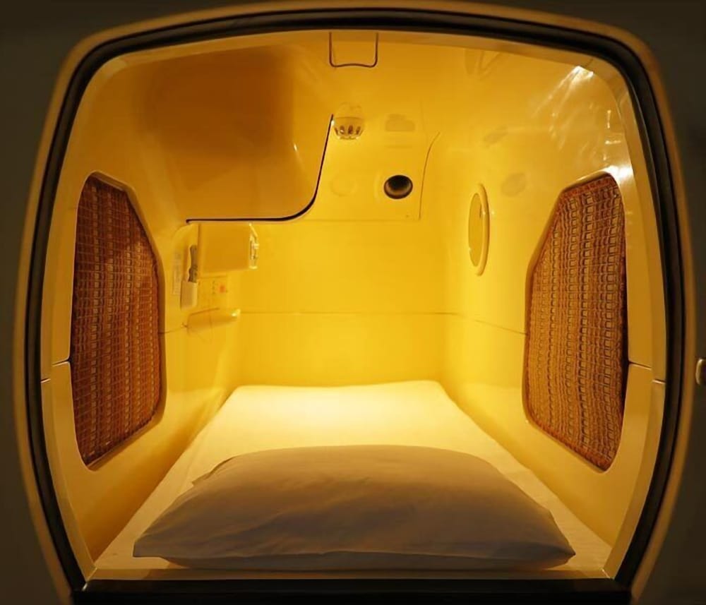 Capsule Room, Men Only, Non Smoking photo 2