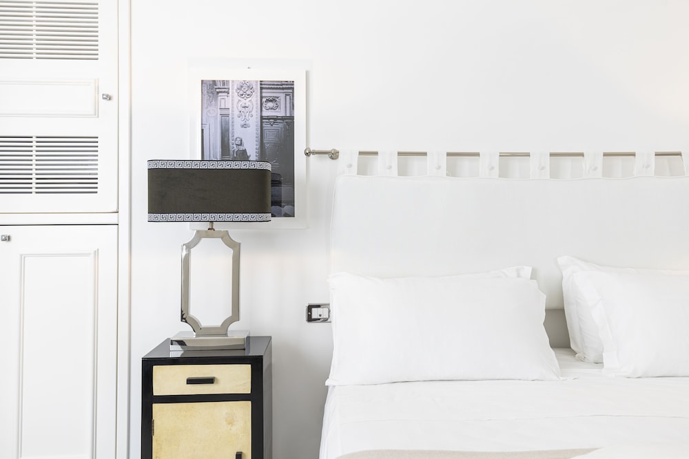 Superior Double Room, 1 King Bed, Terrace, Sea View photo 3