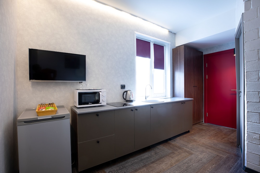 Suite, 1 Bedroom photo 2