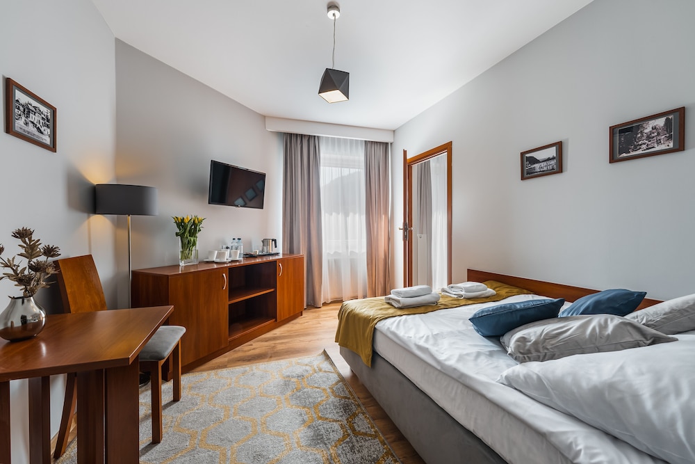 Grand Studio, 2 Bedrooms (for 4 people) photo 3