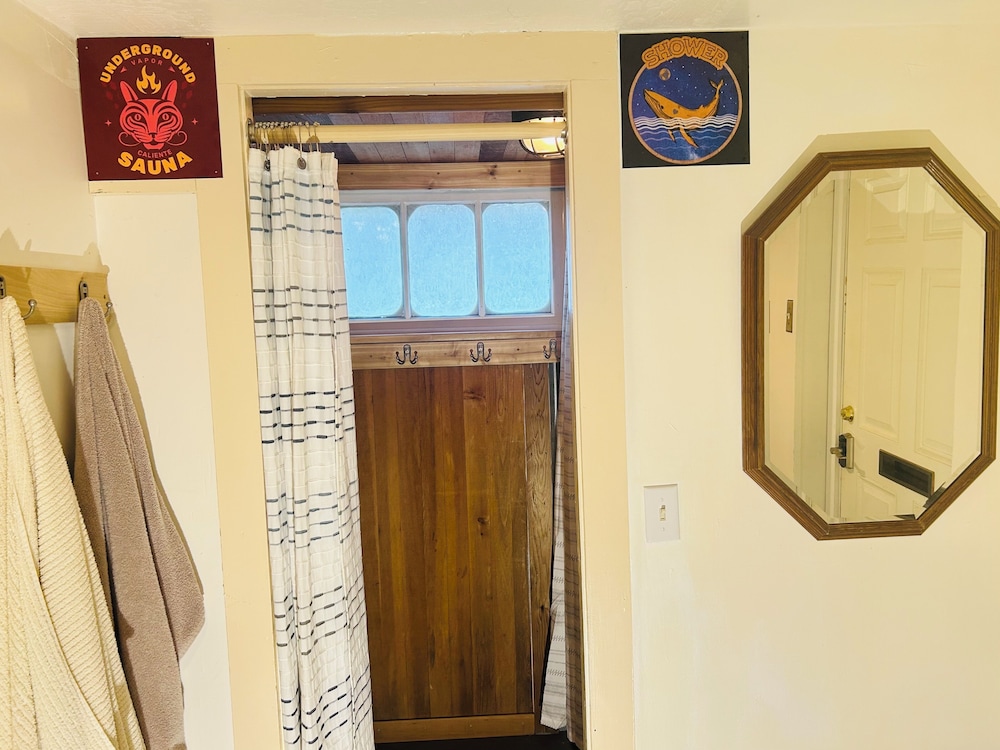 Design Room photo 2