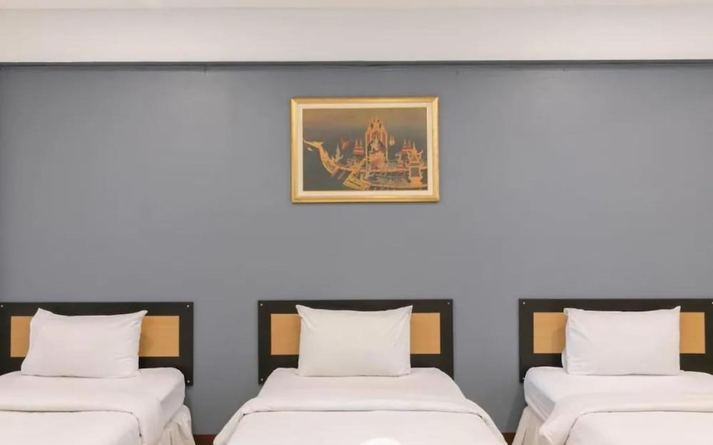 Superior Triple Room photo 2