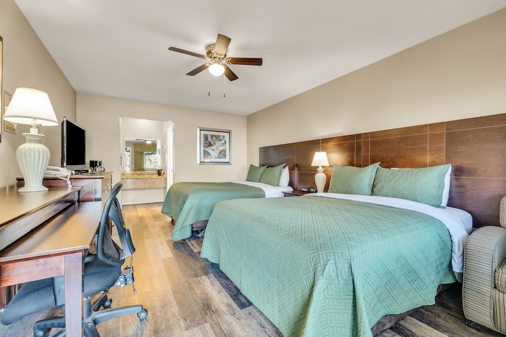 Standard Room, 2 Queen Beds