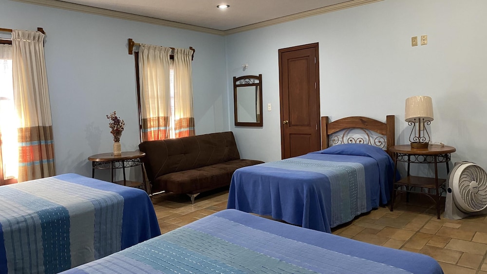 Traditional Room photo 3
