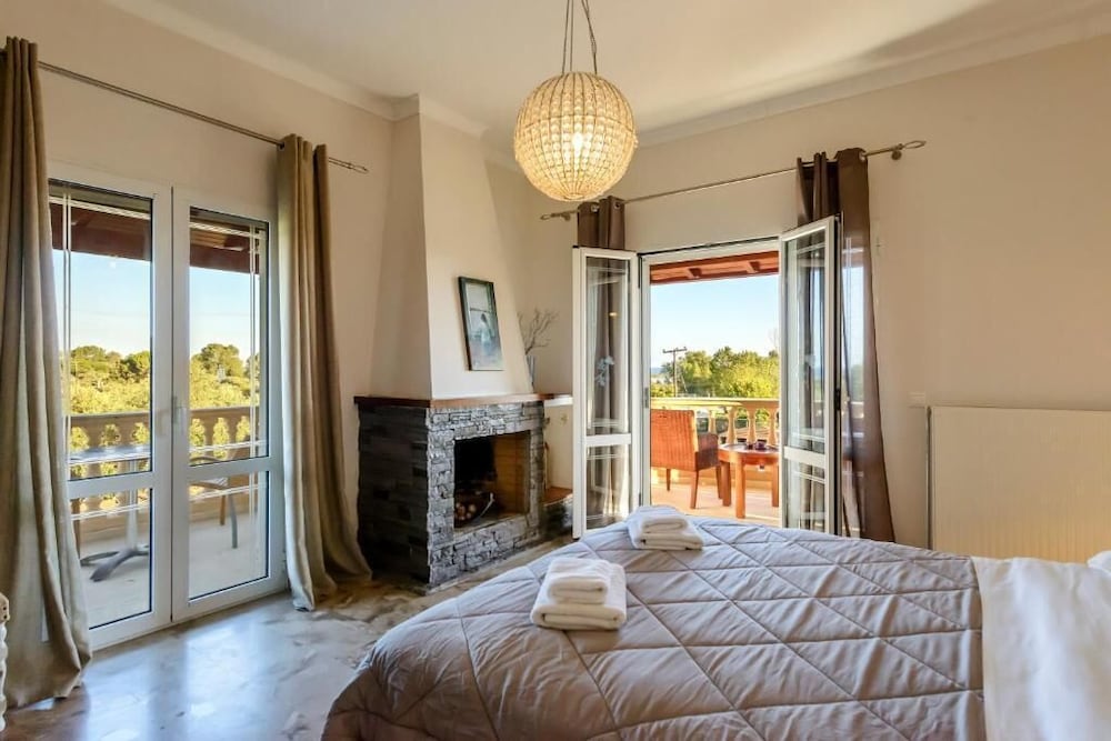 Premium Villa, 4 Bedrooms, Private Pool (Tennis Court)