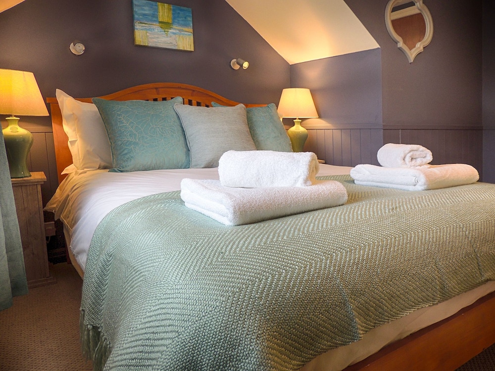 Superior Cottage, Private Bathroom, Courtyard View