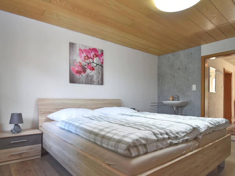 House photo 2