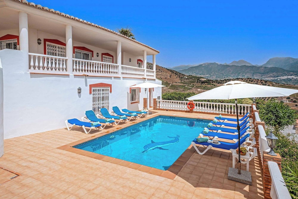 Villa (5 Habitaciones)