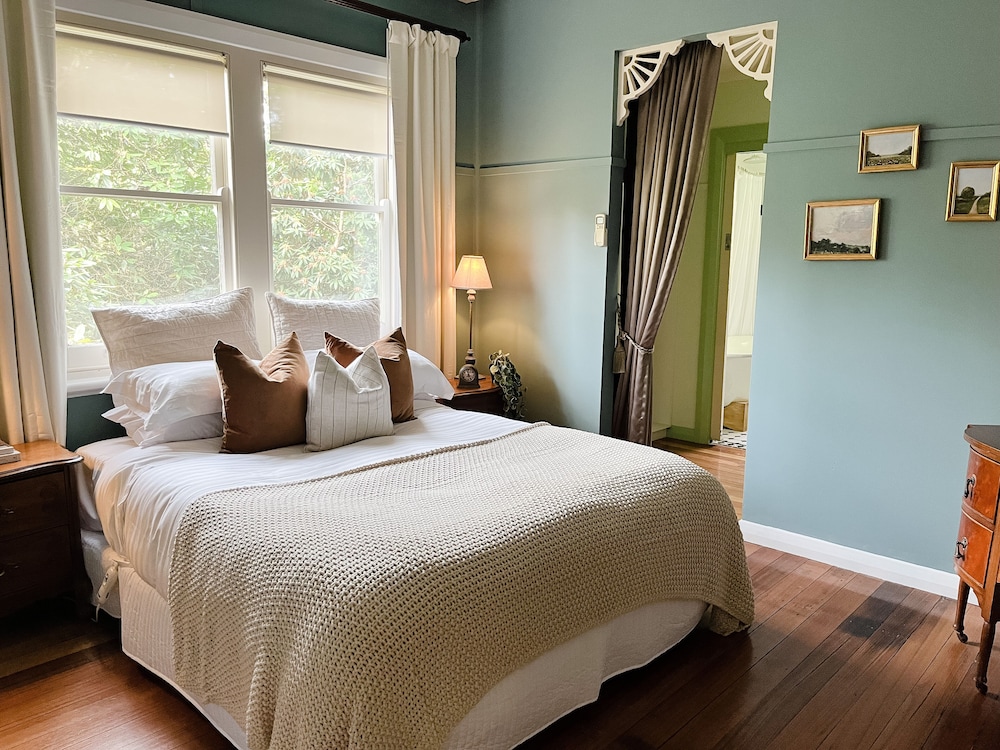 Woolrich Cottage photo 3
