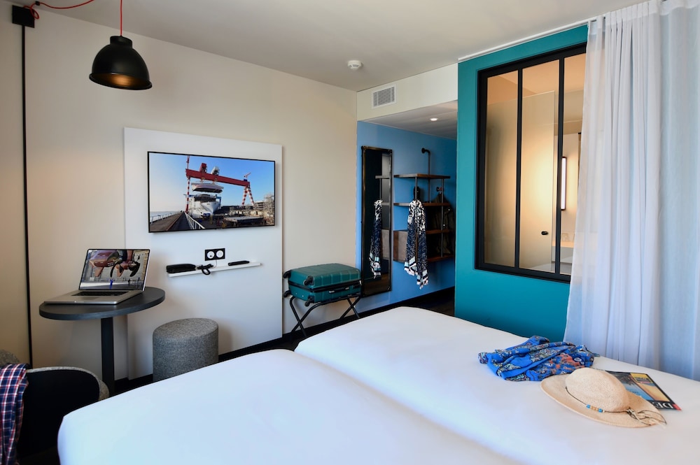 Twin Room - Photo 4