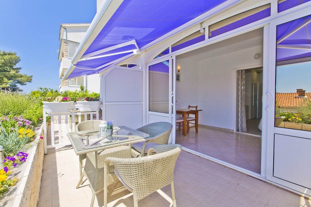 Comfort Apartment, 1 Bedroom, Terrace, City View - Photo 12